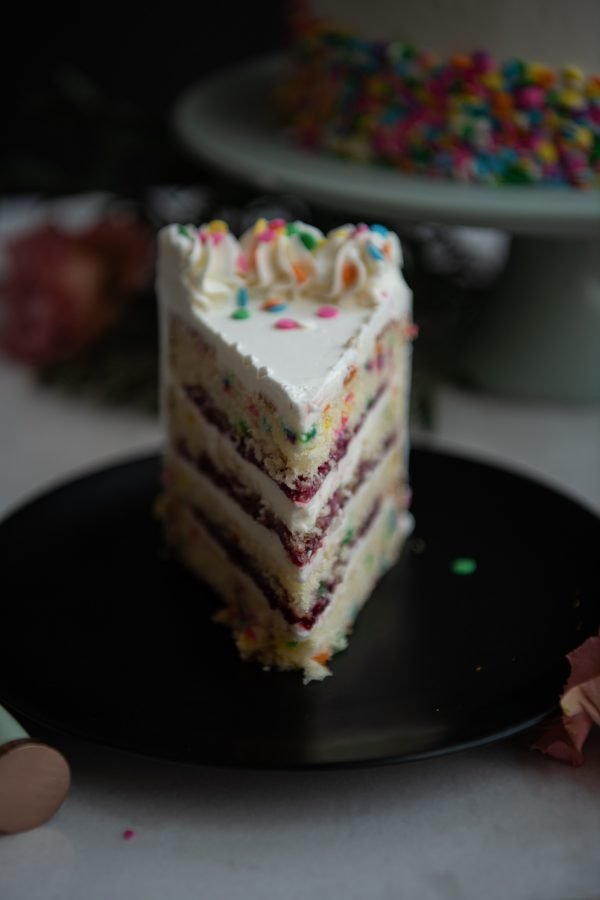 Pastel de Confetti, foto 2 — Pastelería Pavlova, Puerto Vallarta