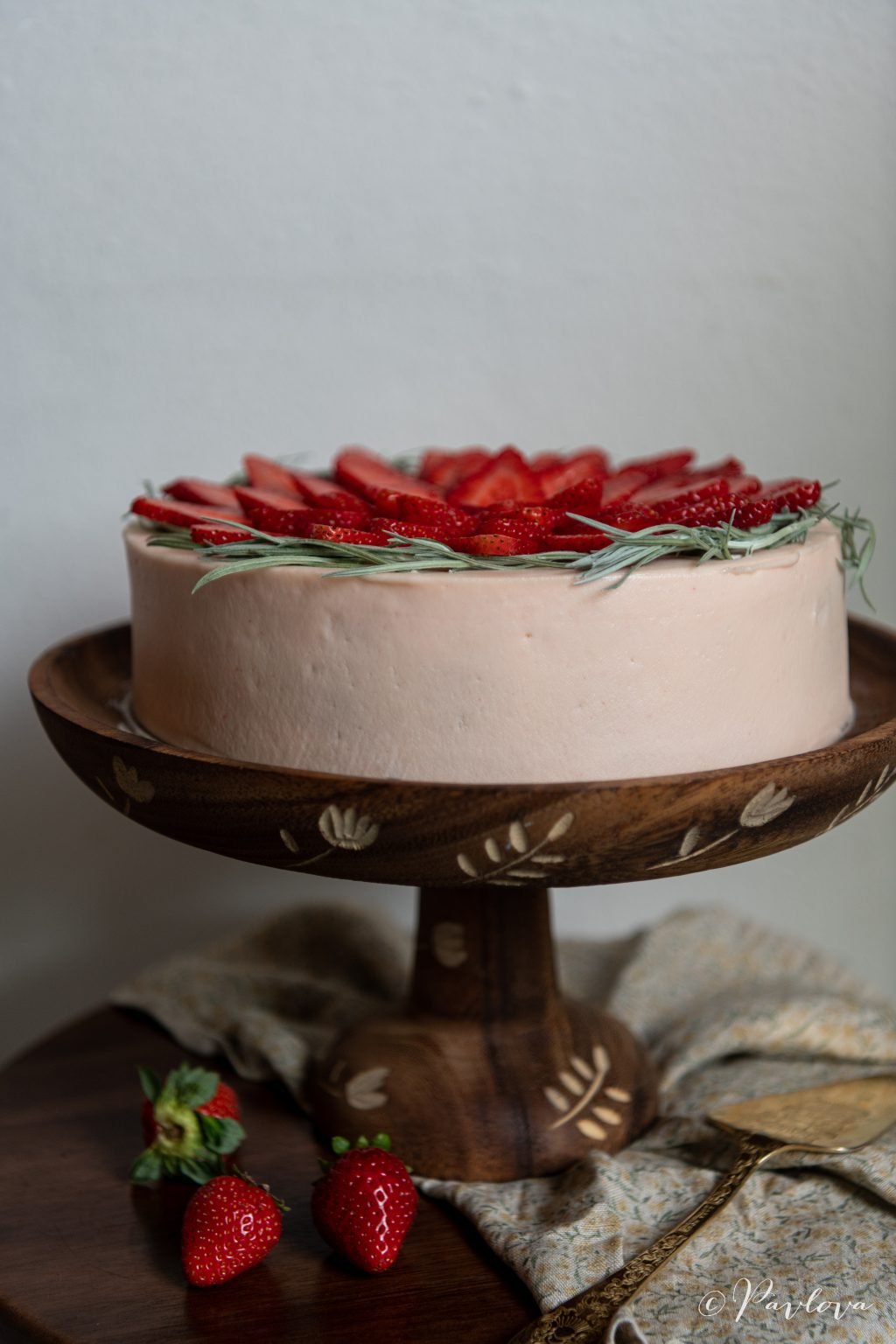 Tres Leches de Fresa — Pastelería Pavlova, Puerto Vallarta